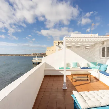 Casa Barco Feriehus *